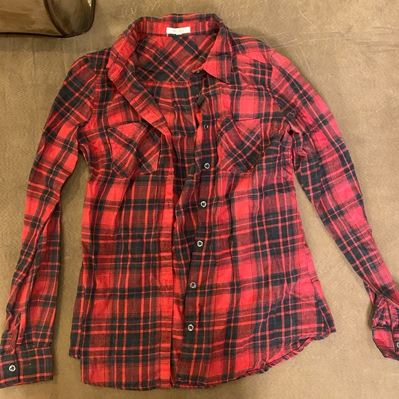 Women’s XS Maurice’s red flannel button up - Picture 1 of 3